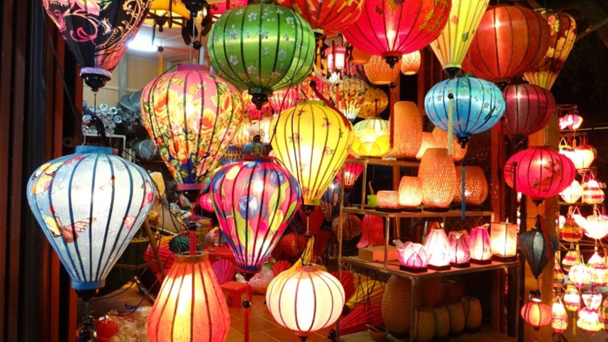 Admire The Stunning Colorful Lantern