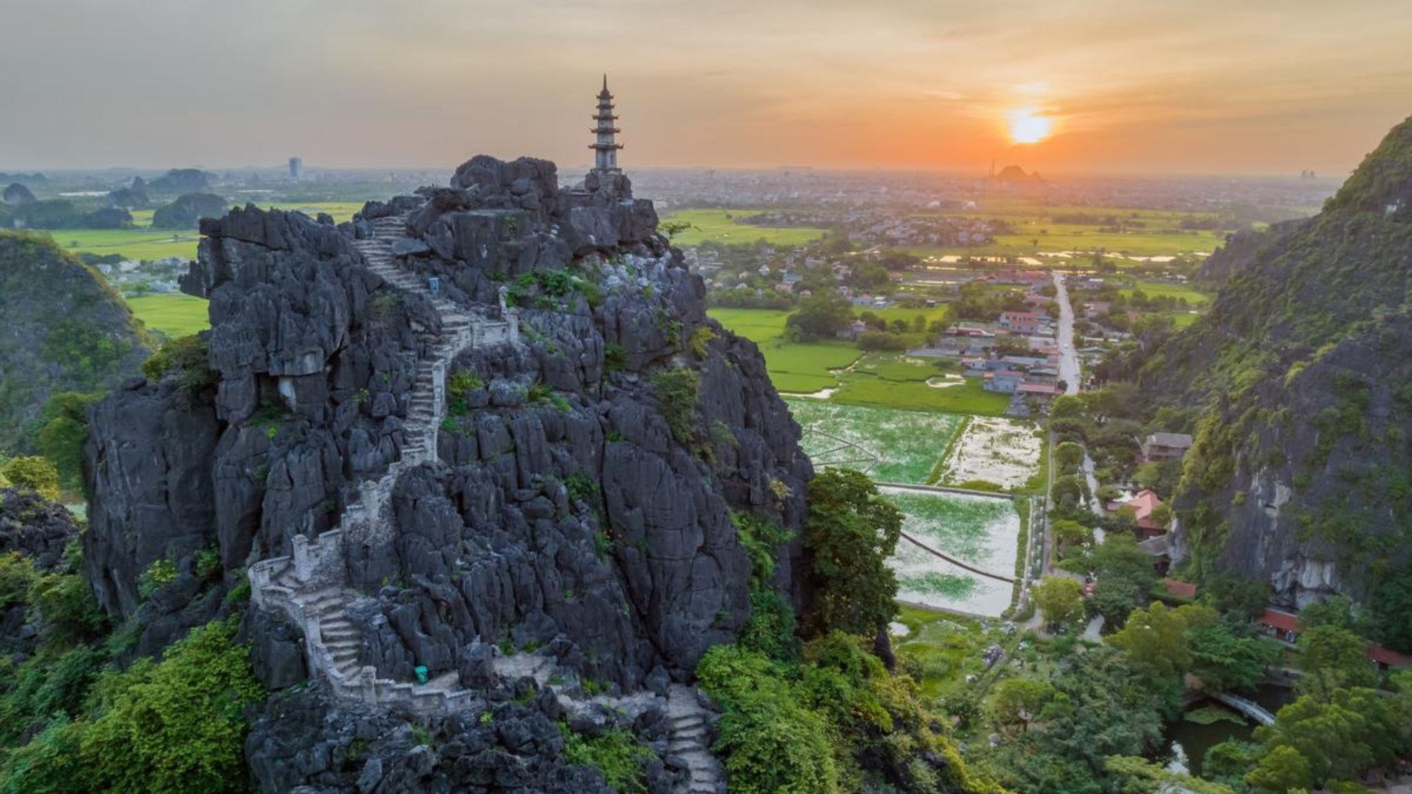 Enjoy The Panorama Views In Mua Cave