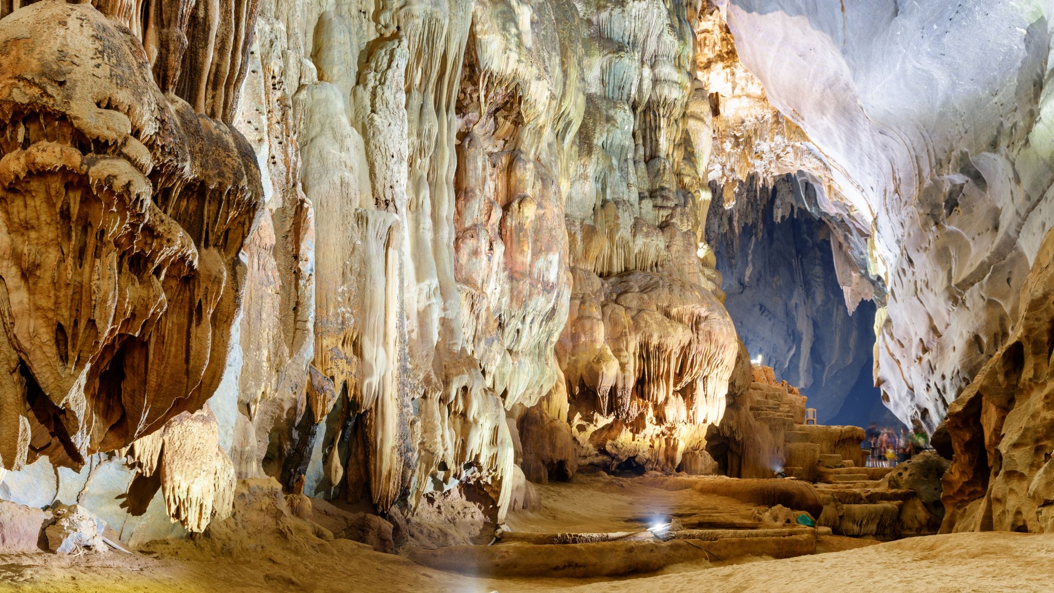 Phong Nha Cave