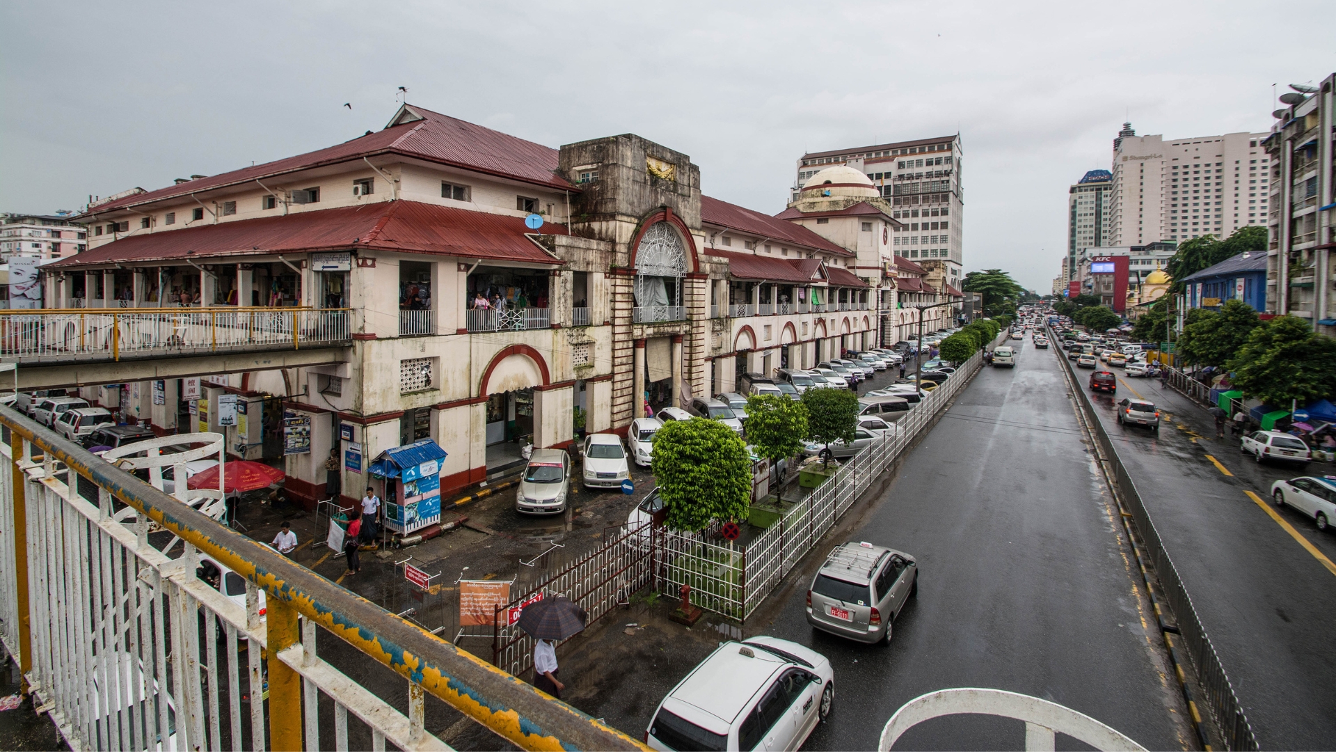 Bogyoke Aung San Market