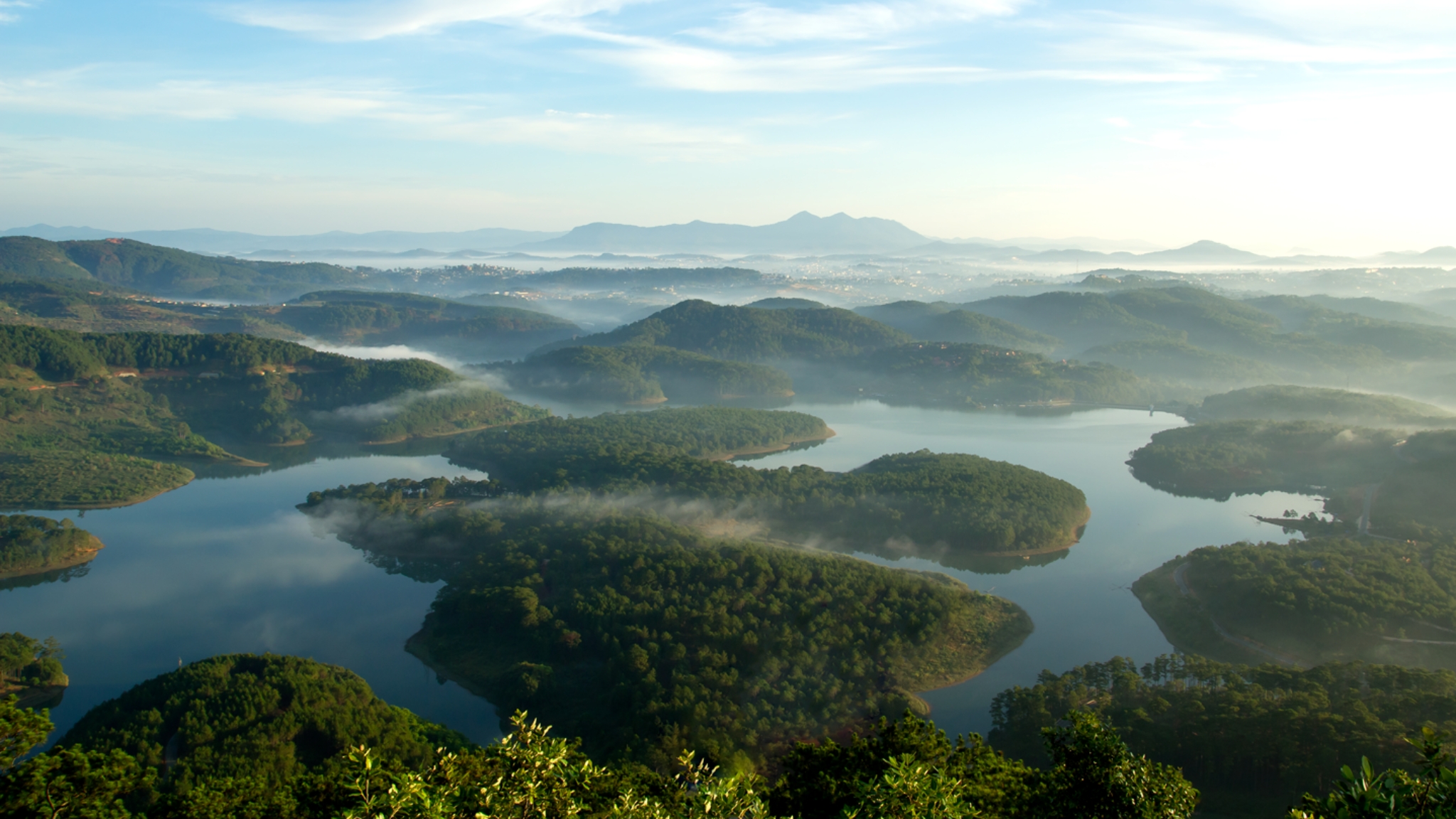 Stunning View Of Tuyen Lam Lake