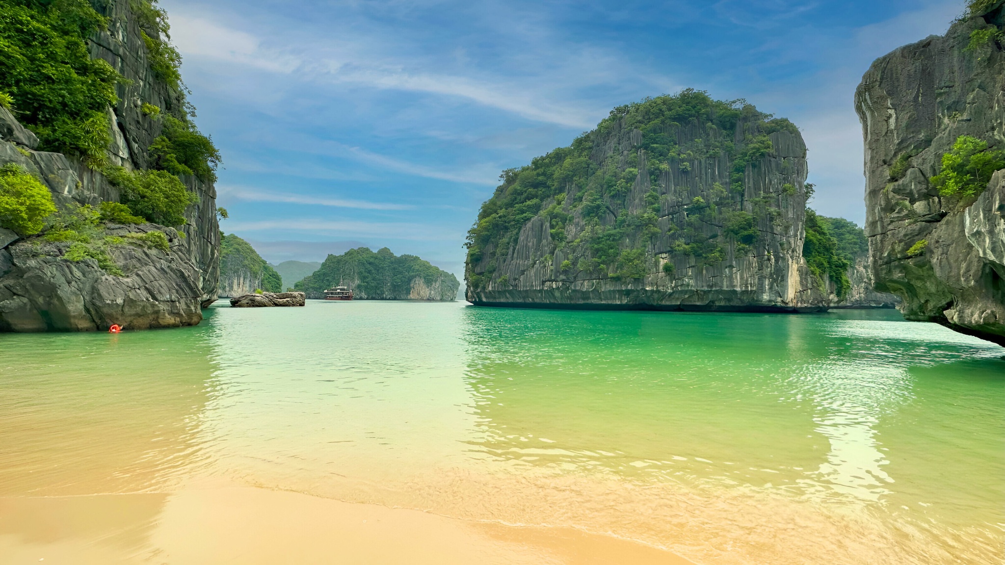 The turquoise and clean water of Ba Trai Dao Beach, perfect for a relaxing swim