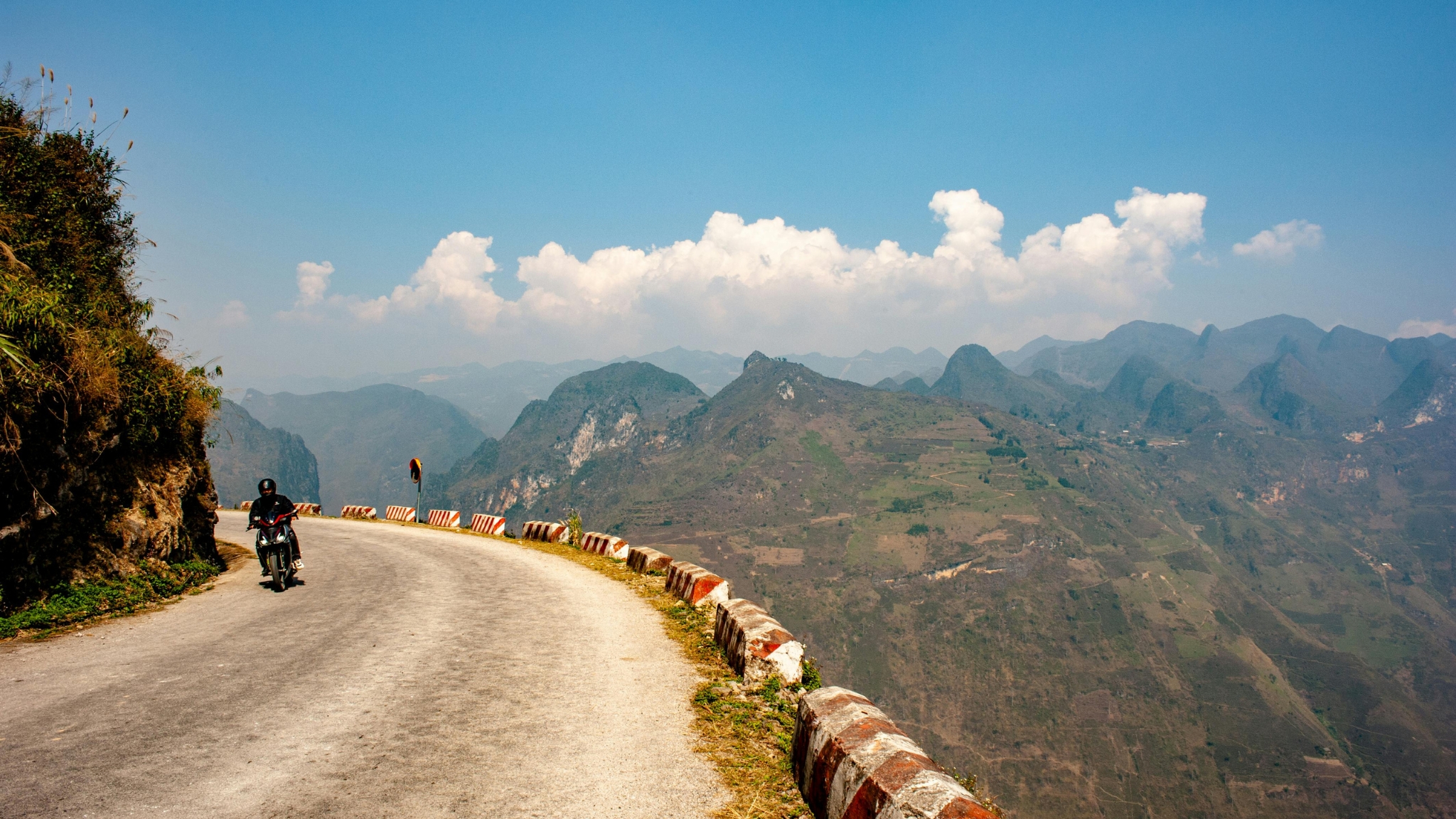 Ma Pi Leng Pass Wonderful View