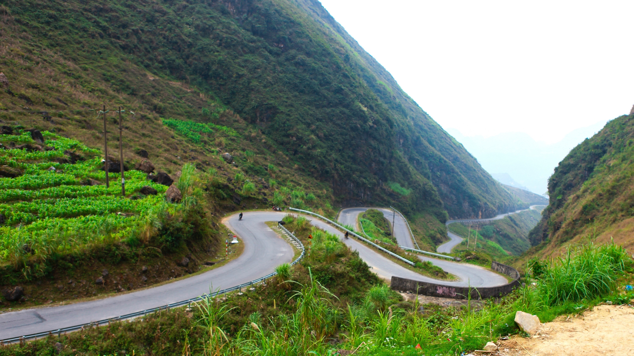Winding Road At Ma Pi Leng