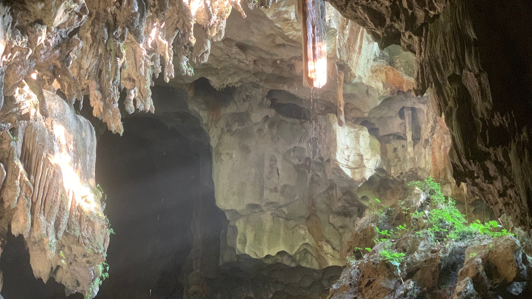 Phat Co Cave