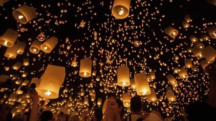 Loy Krathong and Yi Peng - Thai’s Light Festival