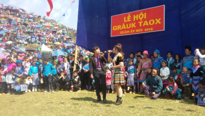 A Glimpse of Gau Tao Festival in Sapa