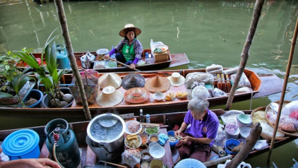 Thai boat noodles in Bangkok has something special and a dining address