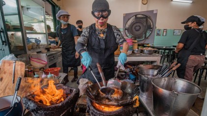 What to Expect at the famous Jay Fai in Bangkok?