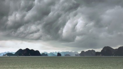 Halong Bay Storm: What to Do If Your Halong Bay Cruise Is Cancelled