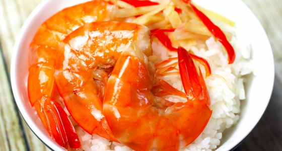 Tom Chua (Sweet and sour shrimp)