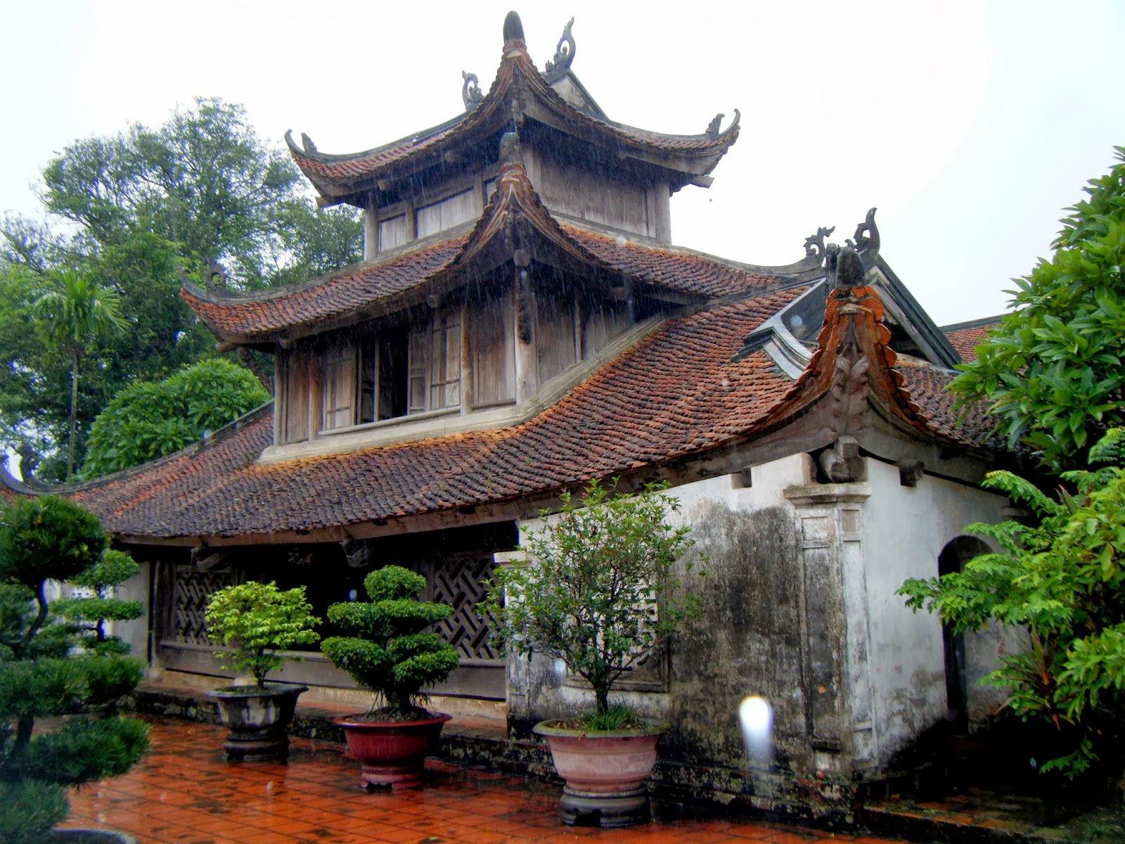 But Thap Pagoda