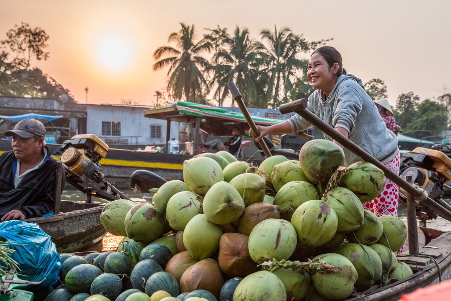 Cai Be was an unsleeping floating market