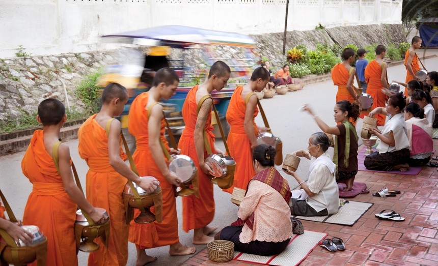 Tak Bat - Alms Giving Ceremony