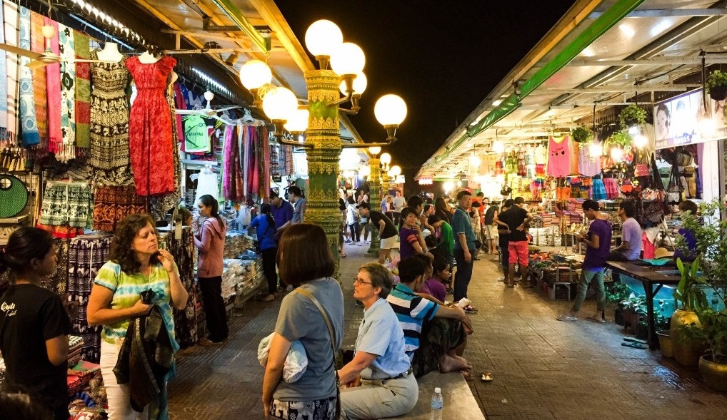 Shopping in the&nbsp;area near the Old Market&nbsp;