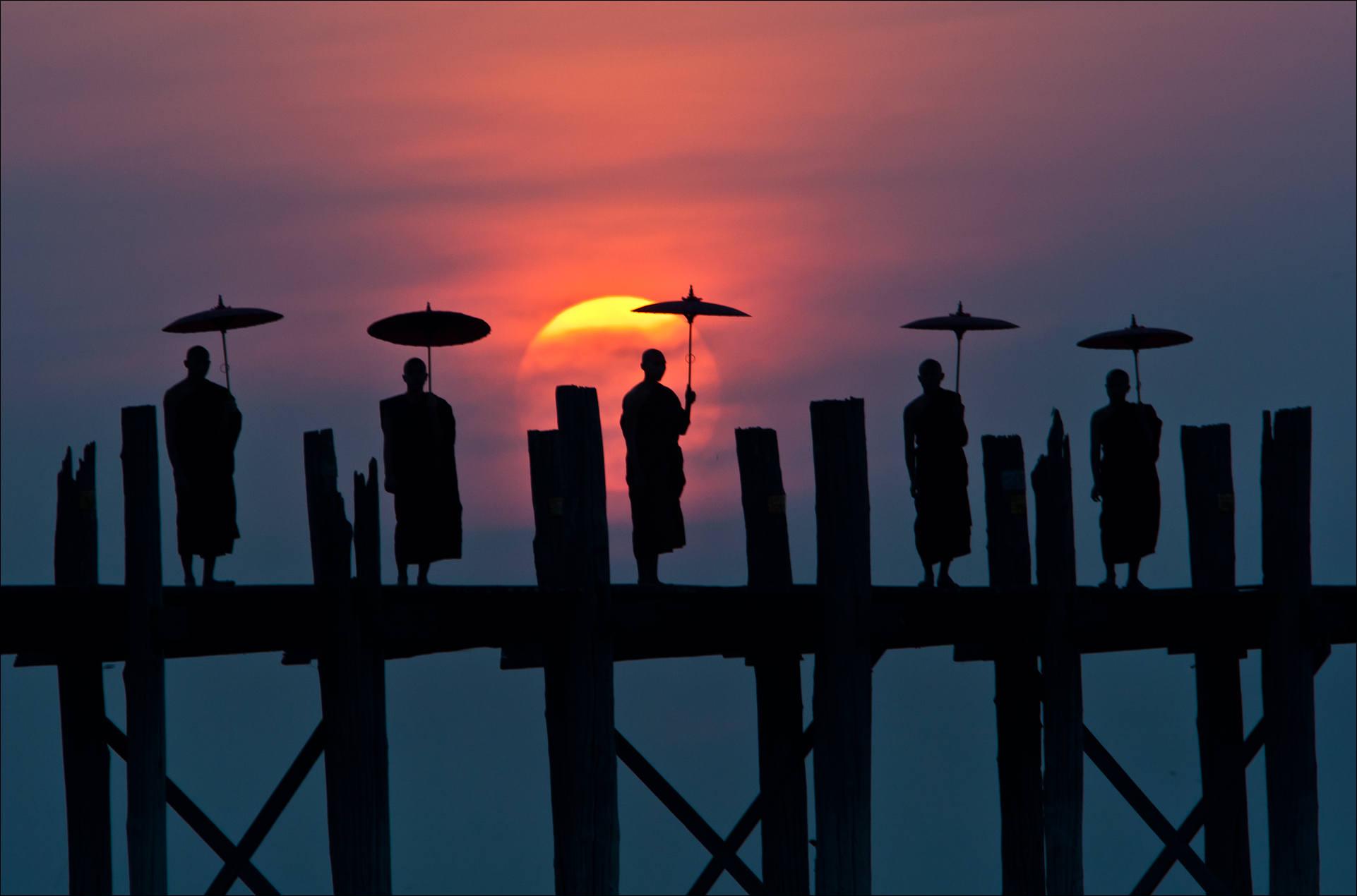 Beautiful sunset on U Bein Bridge