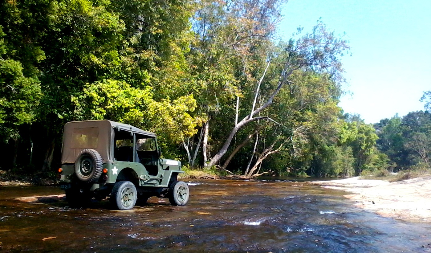 Embark on a trip to Phnom Kulen National Park by Jeep Car