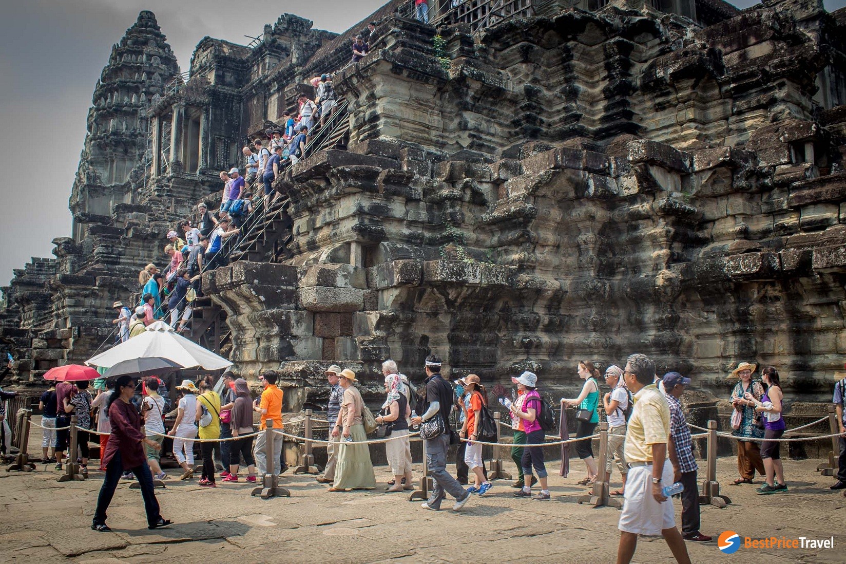 the largest religious temple in the world, Angkor Wat