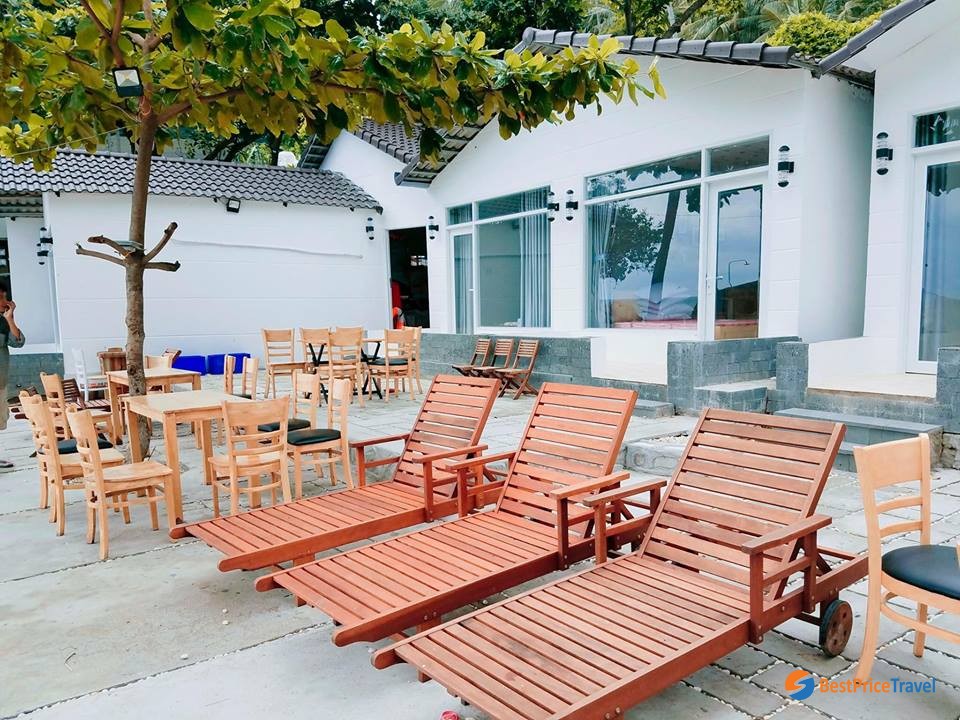 Beach chairs to relax