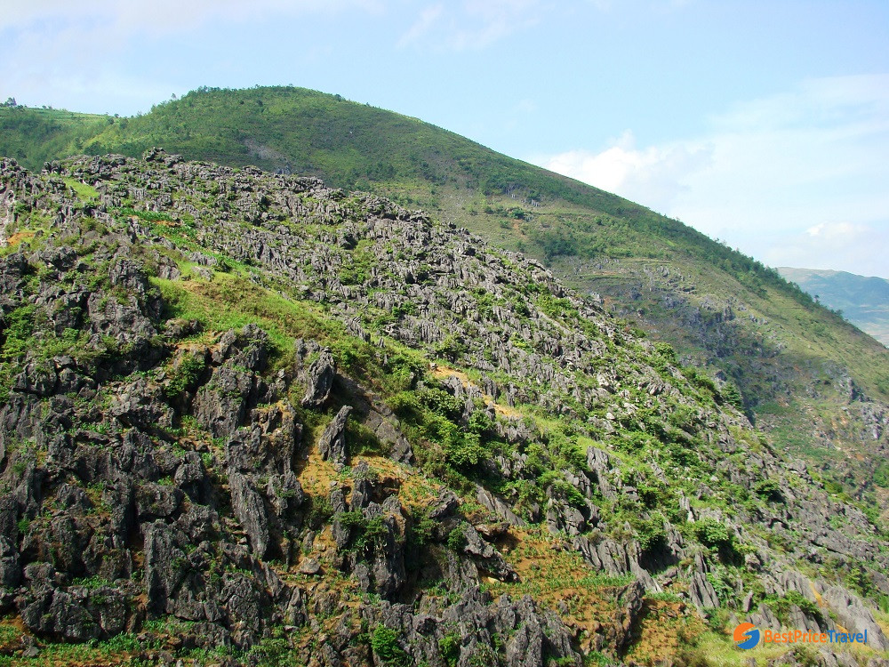 Dong Van Stone Plateau - top attraction in Ha giang