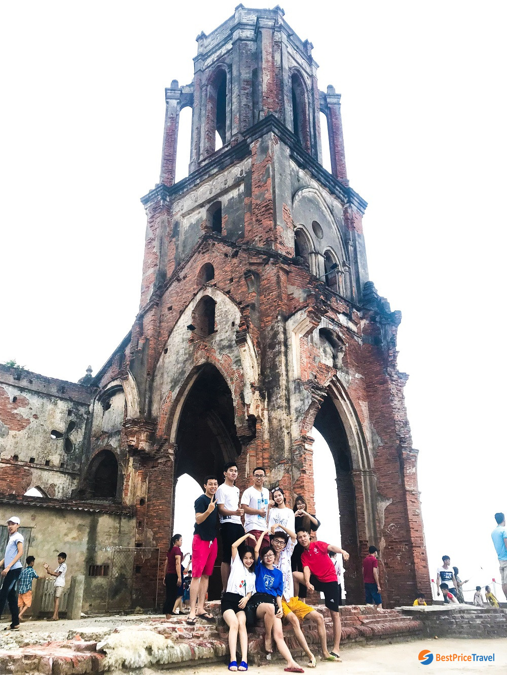 Hai Hau ruined church