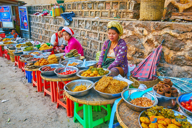Deep Fried Dishes sold widely on Myanmar streets