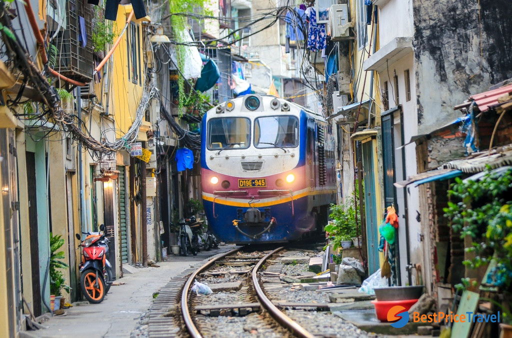  Best of Inspirational Ideas about Hanoi Street Photography - Hanoi Train Street
