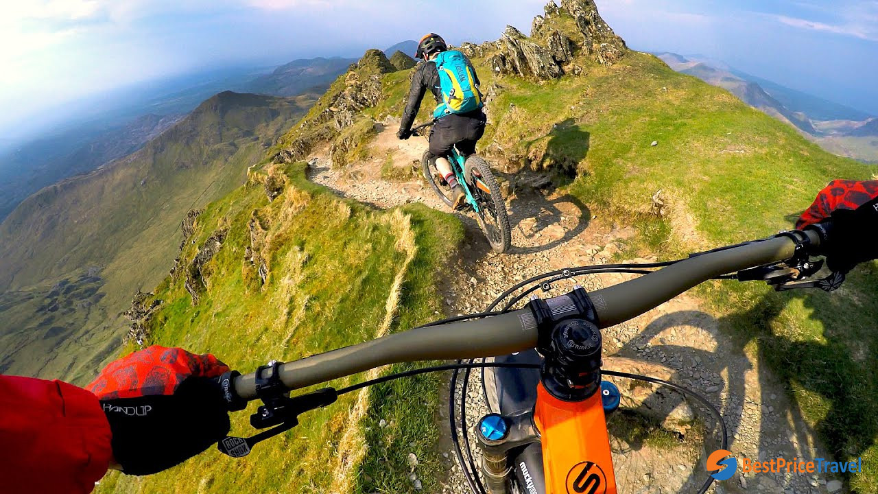 Mountain biking is the perfect way to discover everything outdoors