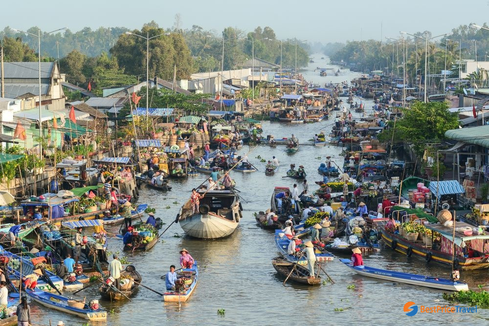 Nga Nam Floating Market