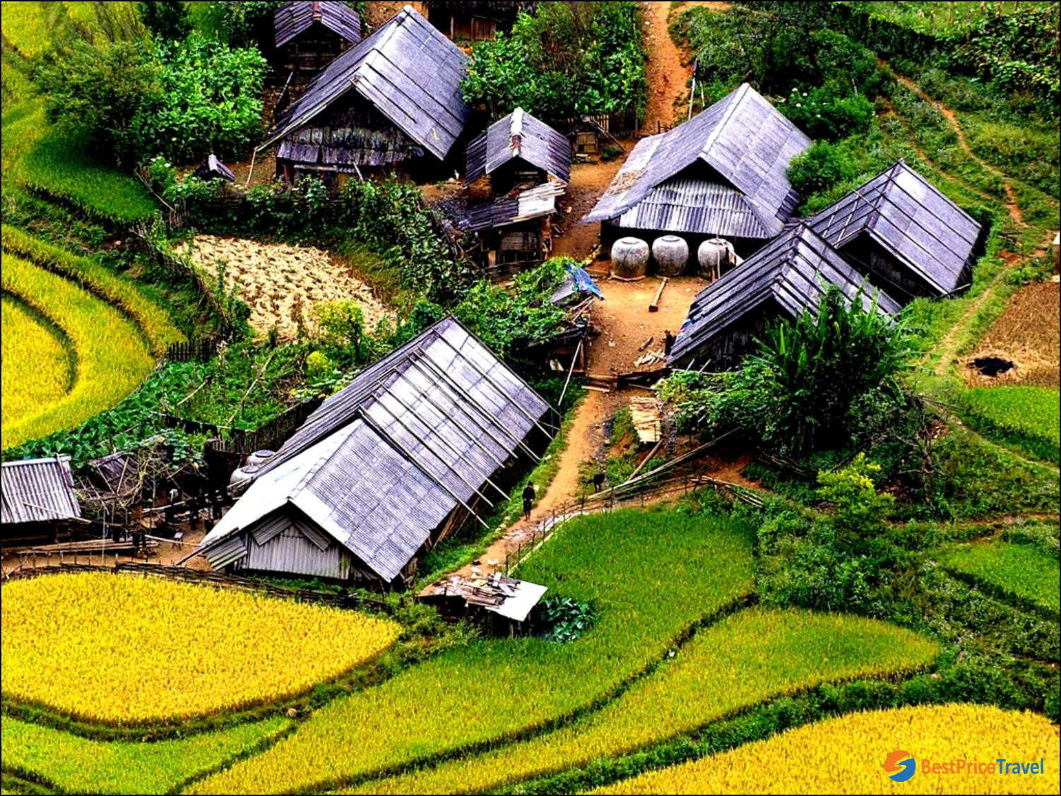 Sin Chai Village in Sapa Biking route