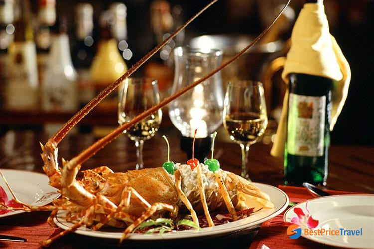 Green Mango Restaurant in Halong Bay