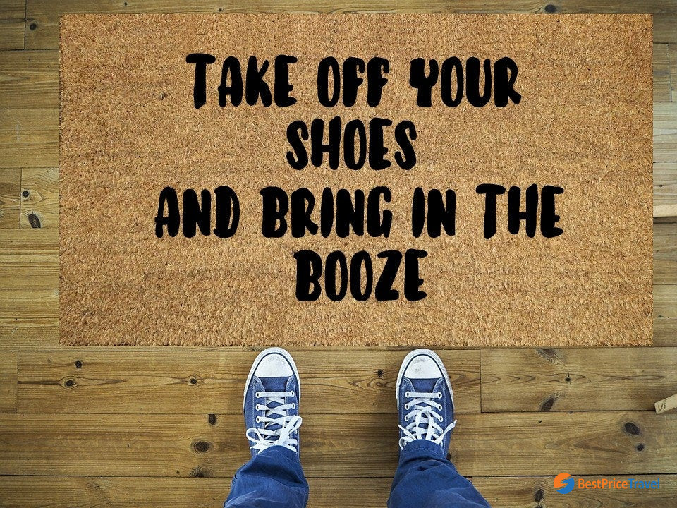 Take your shoes off at the entrance of a local’s house is a must do in halong bay