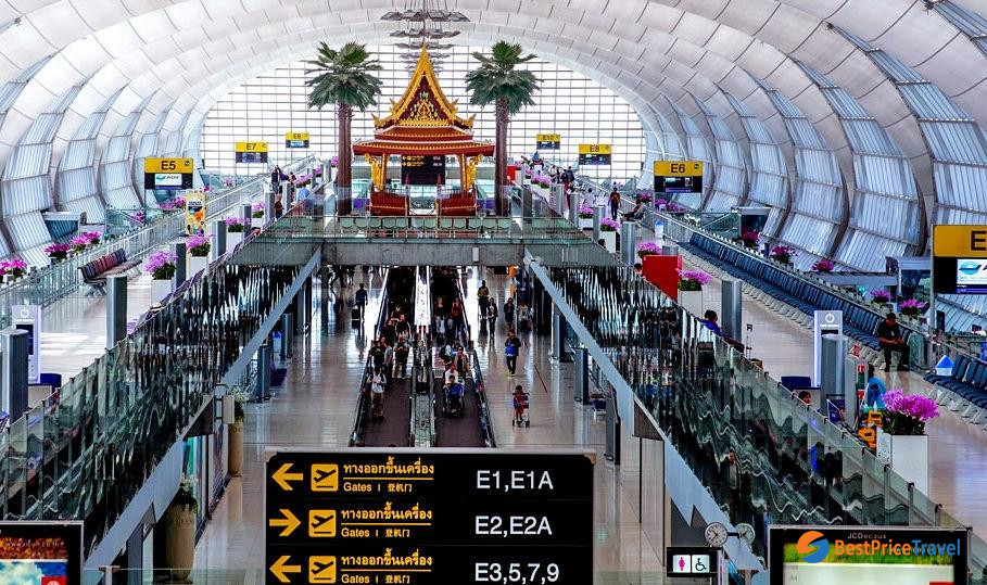 Bangkok Suvarnabhumi Airport is one of the most low-cost airline hubs in Thailand
