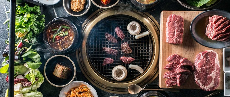 Grilling is a popular way to make Saigon food