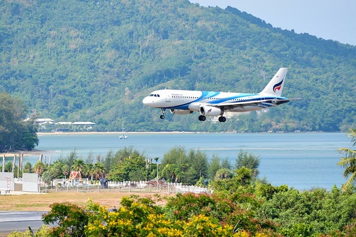 Get to Koh Samui by air - The 3 Best Ways to Get to Koh Samui