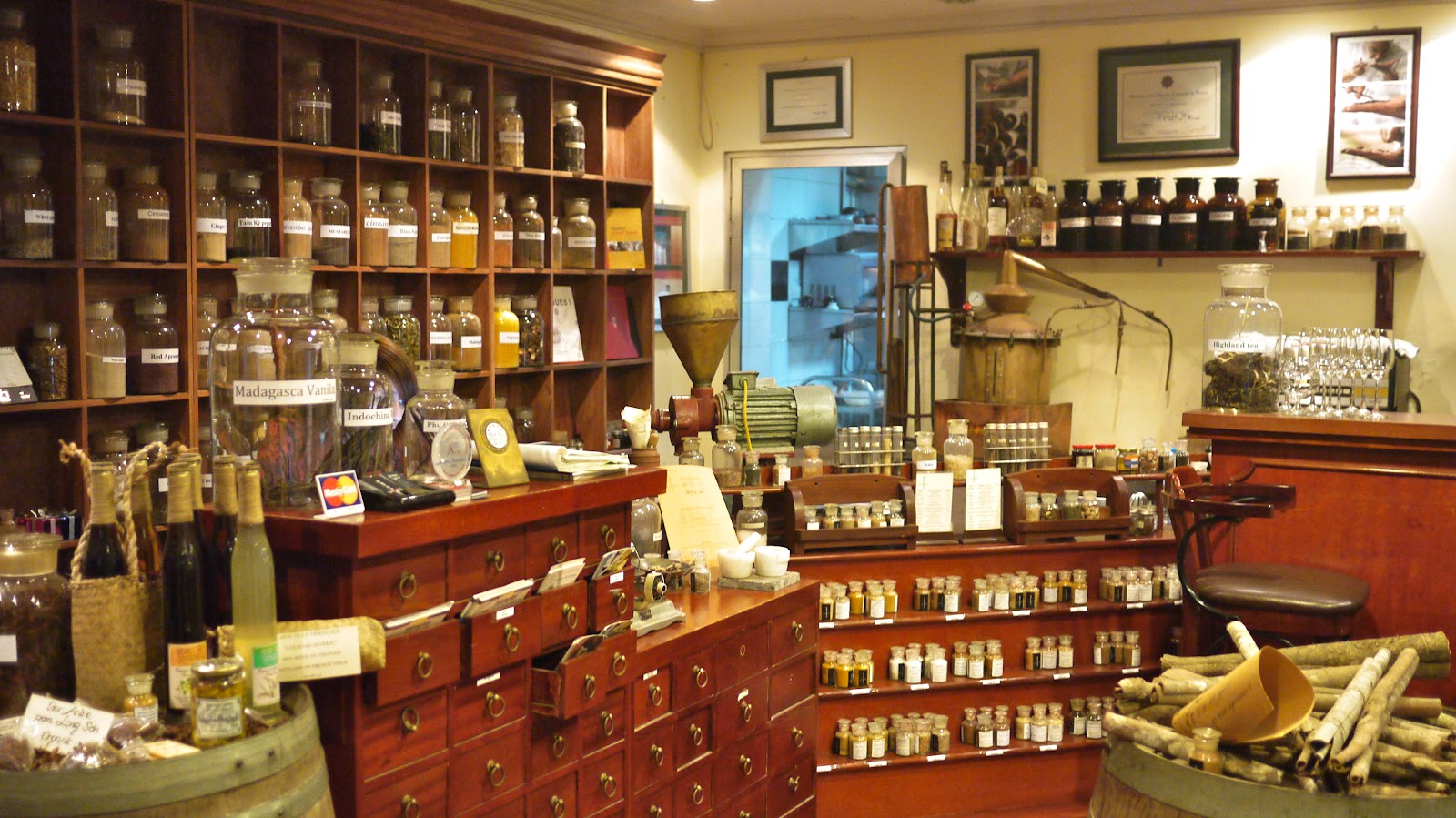 La Verticale restaurant in Hanoi