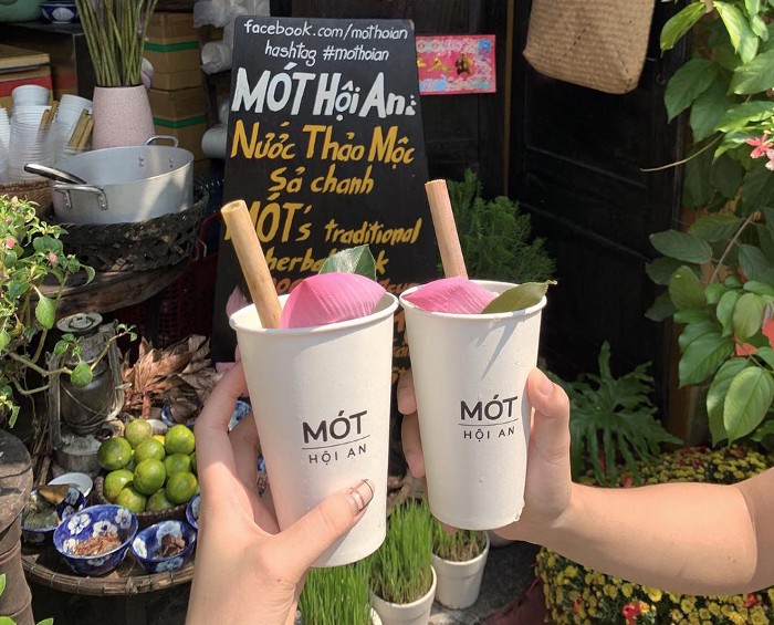 Mot tea Vietnamese drink 