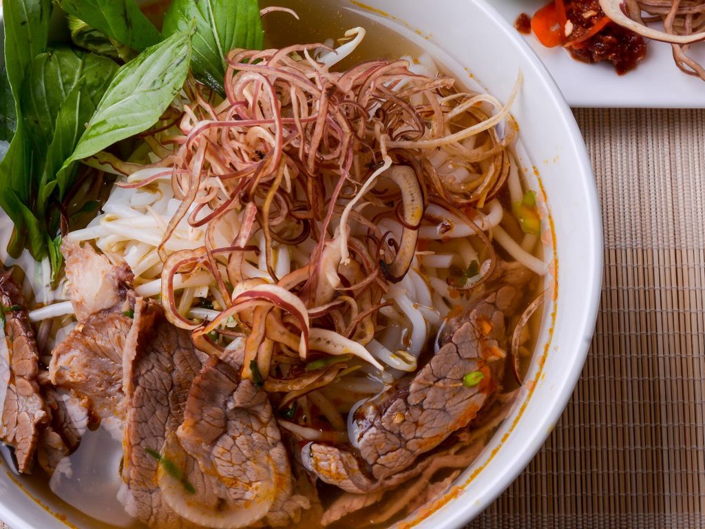 How to make Bun Bo Hue