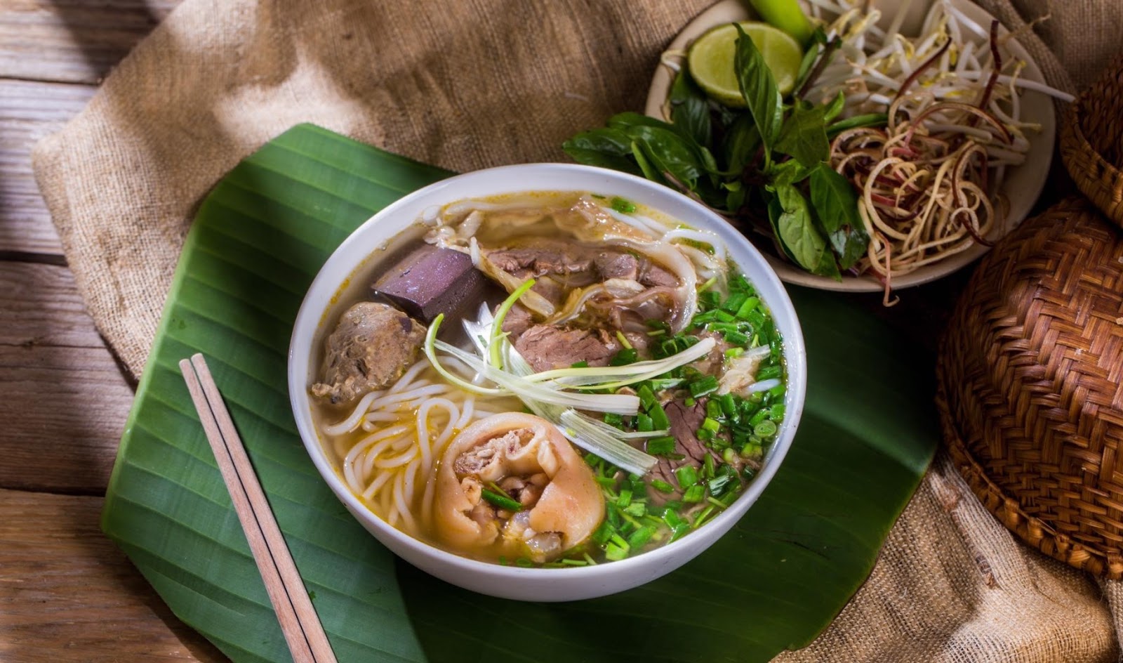 Bun Bo Hue - top 10 must try food in Hue