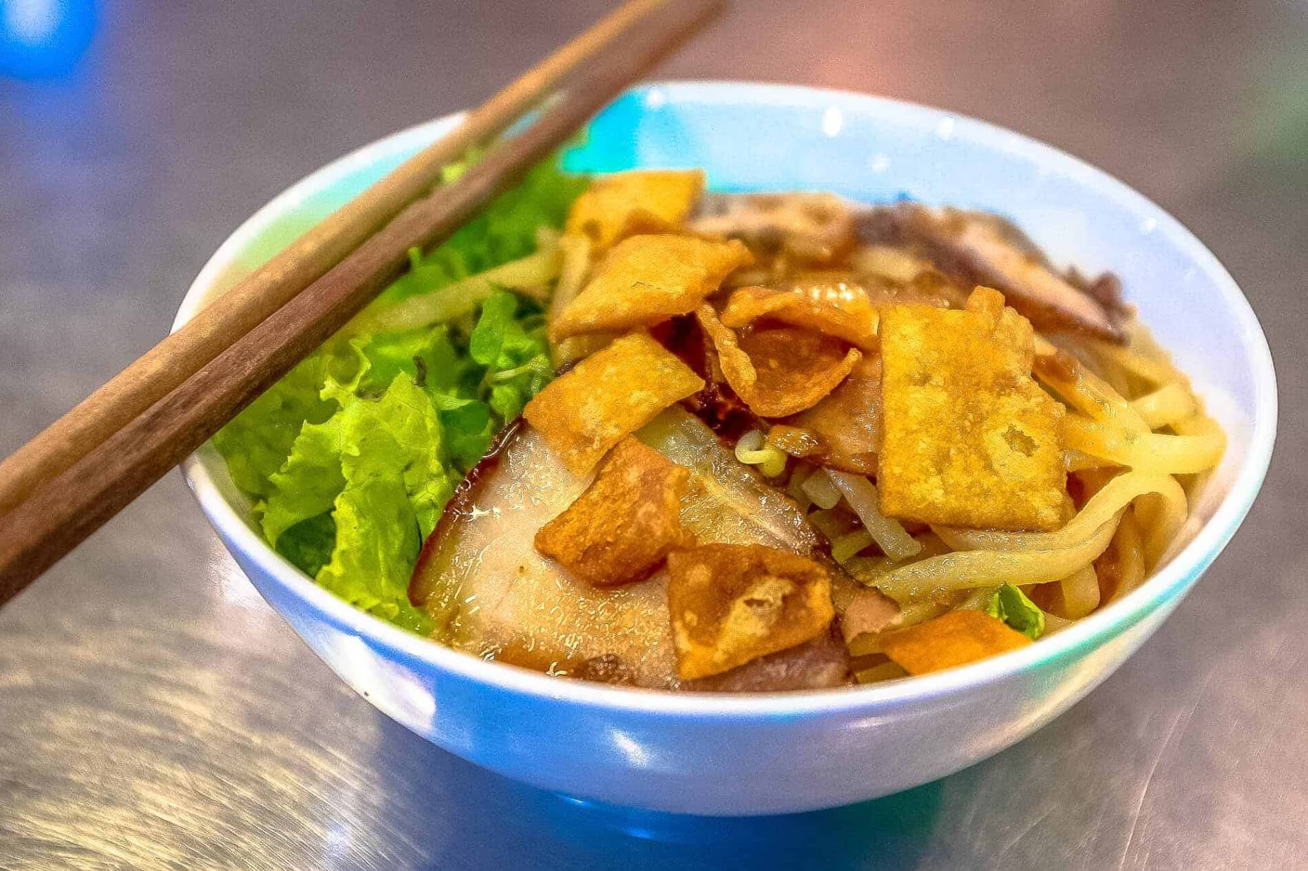 Cao Lau Khong Gian Xanh 