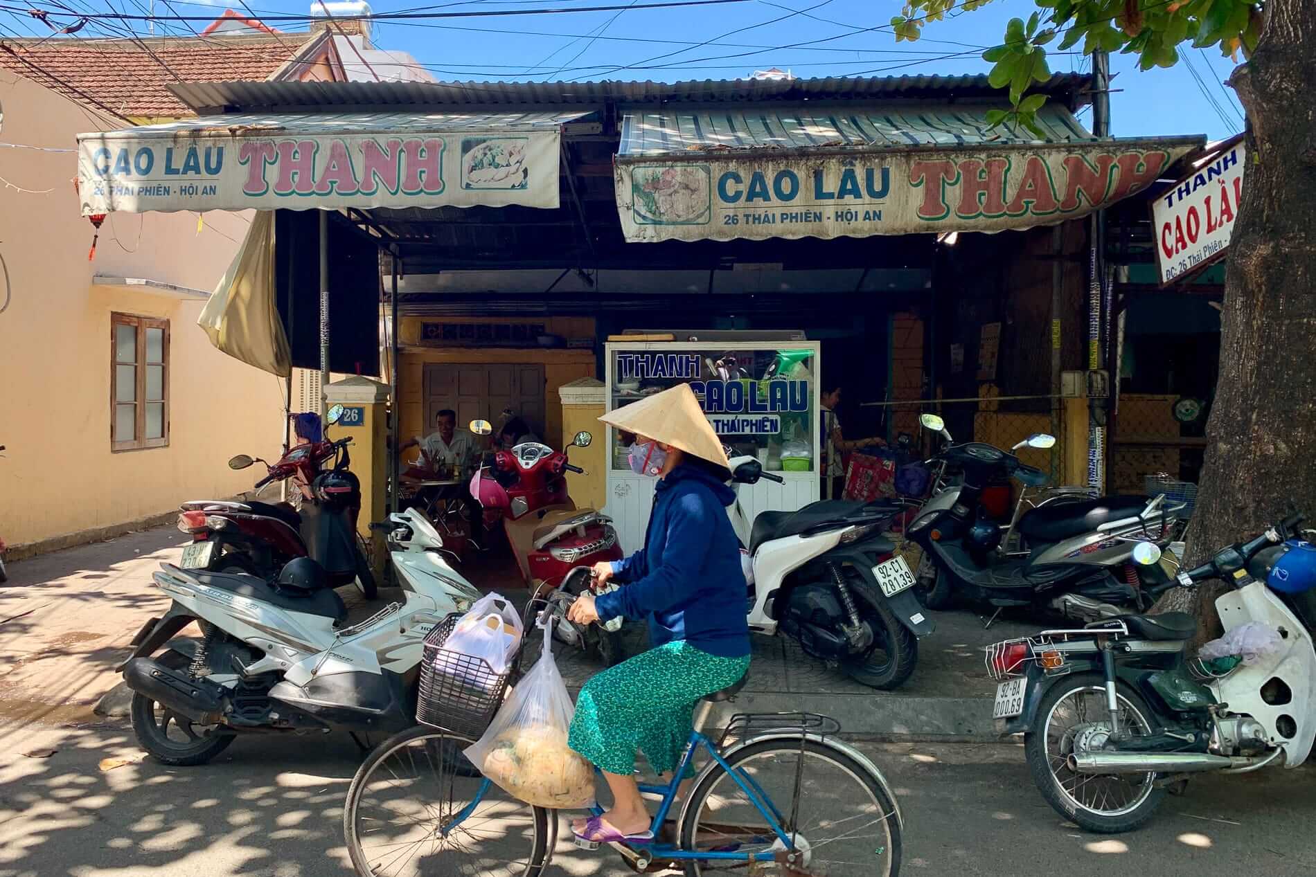 Thanh Cao Lau restaurant 