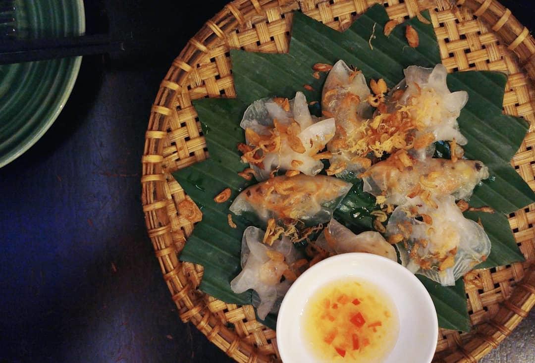 Where to eat Banh Bao Banh Vac