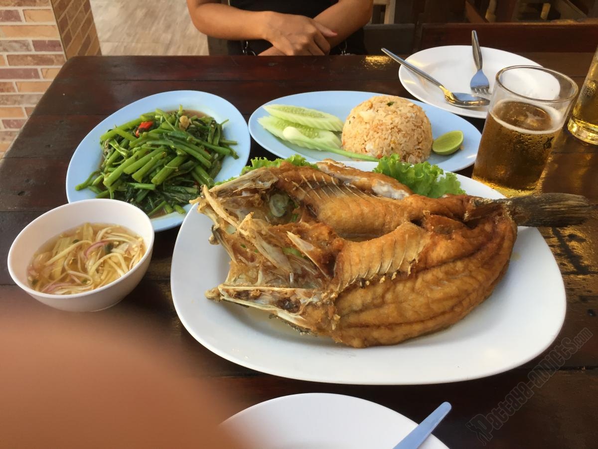 Lungsawai Seafood Found - Top 5 restaurants in Pattaya 