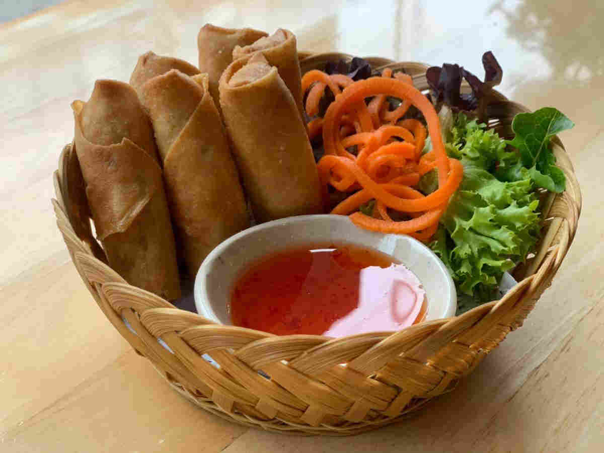 Por Pia - Top 5 foods you should try when going to Phuket