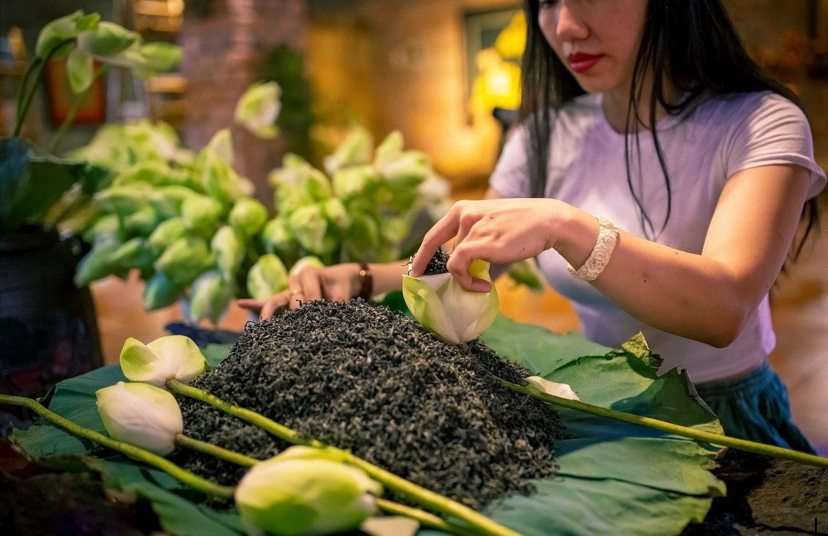 Hue tea - Come to Hue and definitely have to enjoy the famous Hue sweet soup