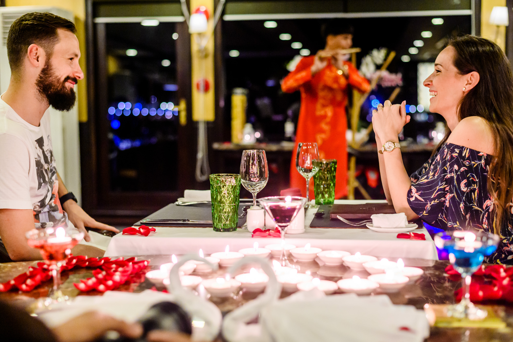 Dining in Halong Bay