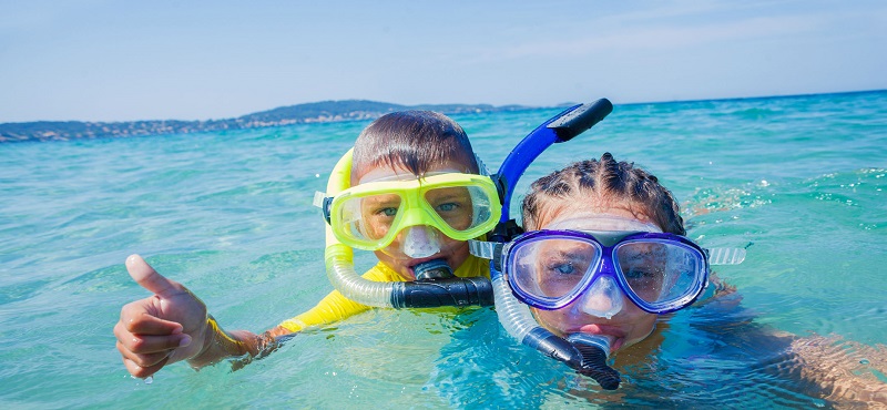 Snorkeling in Vietnam 