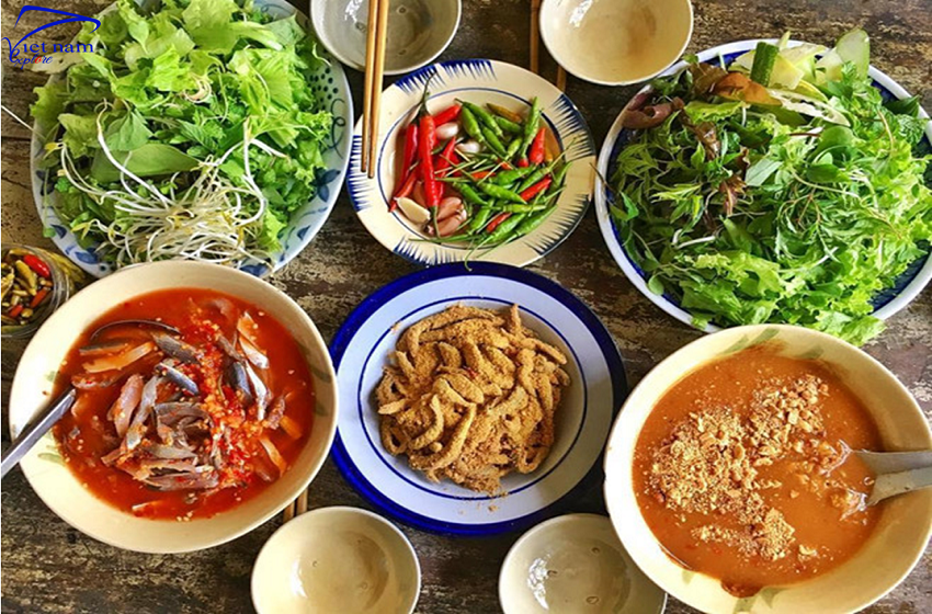 Nam O fish salad- A must- try dish for tourists in Vietnam