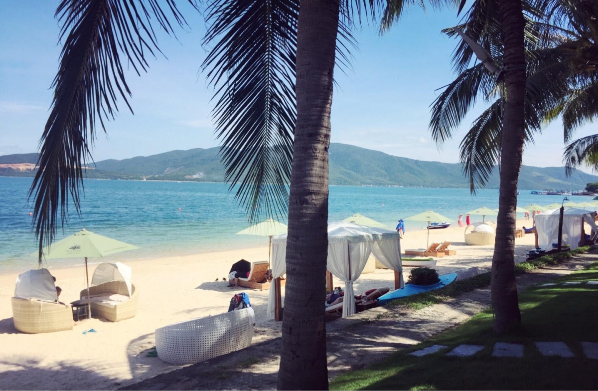 Relax on Nha Trang beach