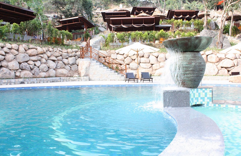 Thap Ba Hot Springs Center